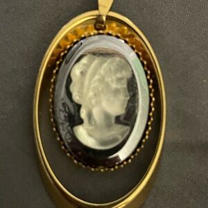 Vintage Elegant Gold and Silver Cameo Pendant